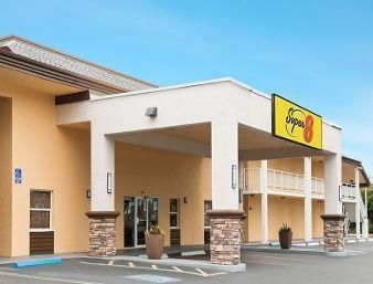 Hotel Super 8 Ellenton Bradenton Area