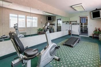Hotel Days Inn And Suites Dundee