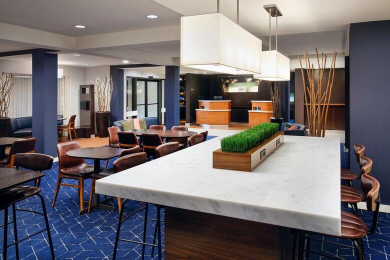 Hotel Courtyard By Marriott Baton Rouge Siegen Lane