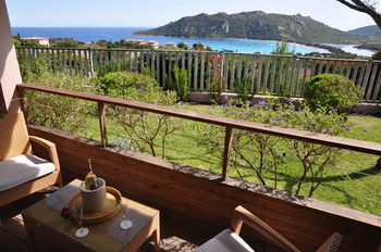 Hotel H�tel Alivi Di Santa Giulia