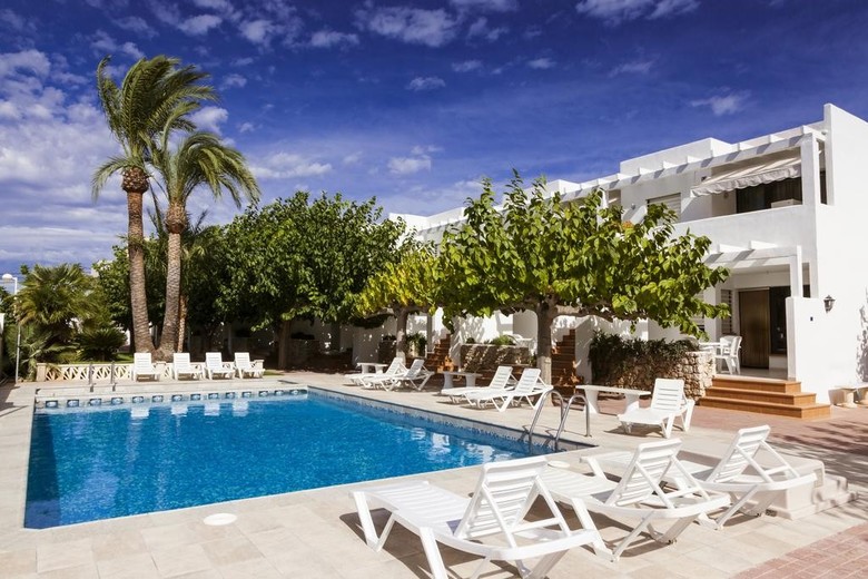 Hotel Apartamentos Els Romers