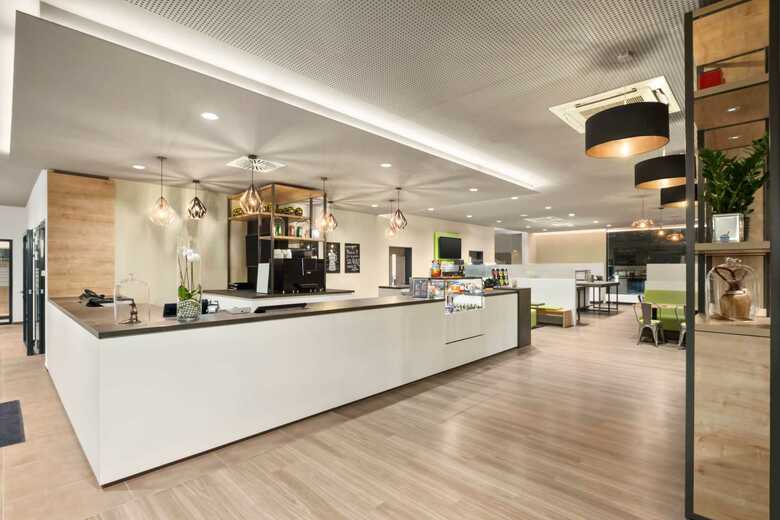 Hotel Super 8 Munich City North