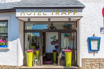 Br�hl�s Hotel Trapp