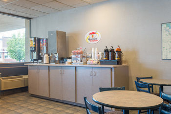 Motel Super 8 Liverpool/syracuse Area