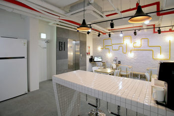 K-pop Hotel Seoul Tower