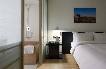 Golden Tulip M Seoul Hotel