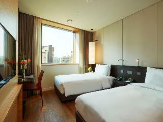 Crown Park Hotel