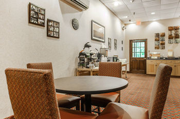 Hotel Quality Inn & Suites Westampton