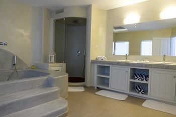 Hotel Celestia Grand