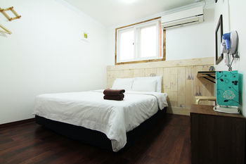 Hostal Banana Backpackers