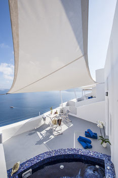 Hotel Ambition Suites