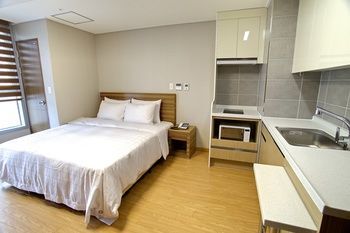 Hotel The Class 300 Condo