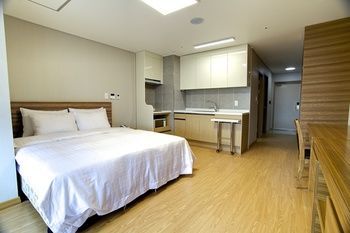 Hotel The Class 300 Condo