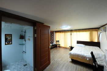 Hi Hotel