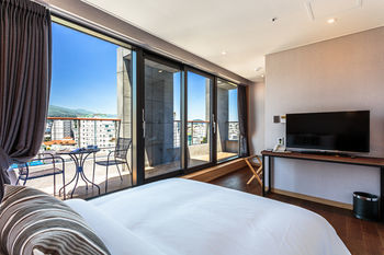 Vistacay Hotel Cheonjiyeon