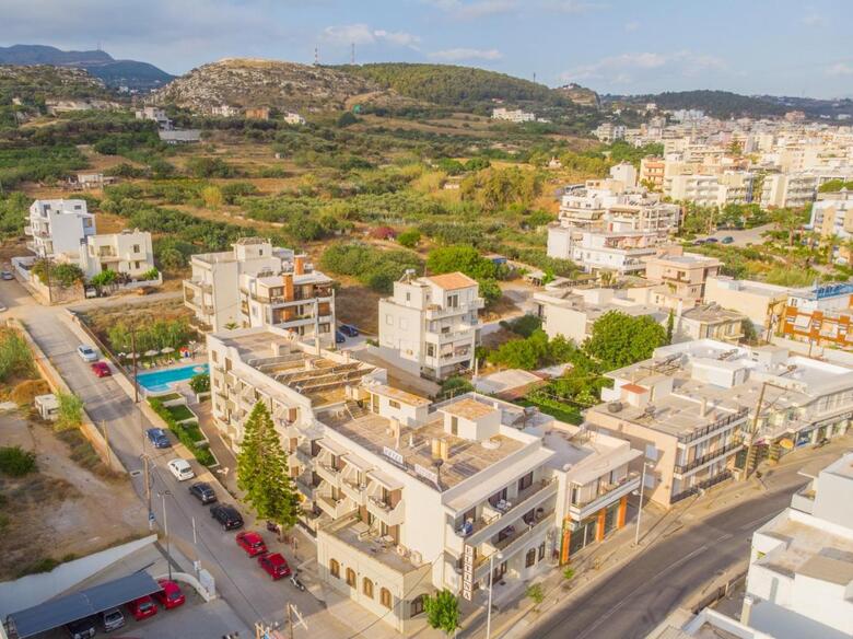 Aparthotel Eltina Hotel