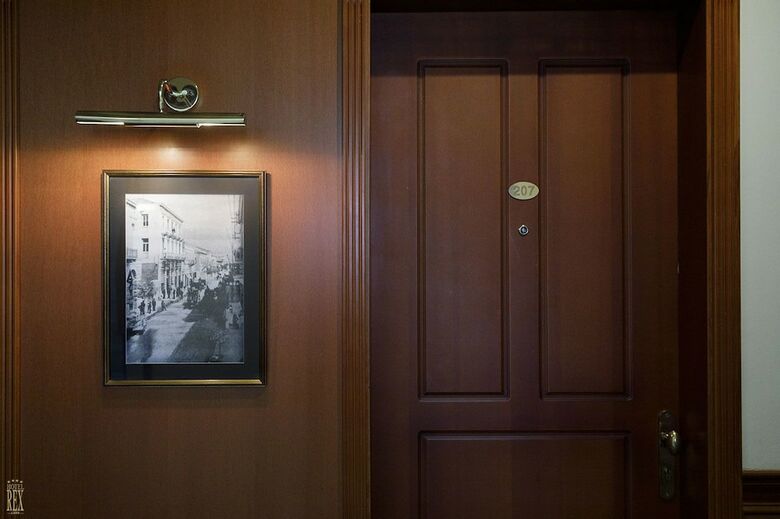 Rex Hotel