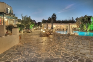 Aparthotel Zoumis Studios