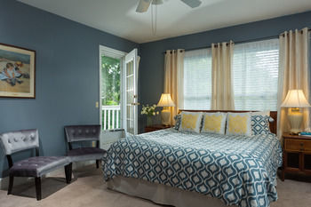 Bed & Breakfast Beech Tree Inn & Cottage