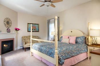 Bed & Breakfast Beech Tree Inn & Cottage