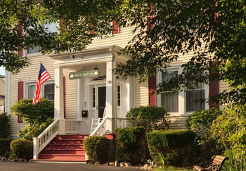 Bed & Breakfast Beech Tree Inn & Cottage
