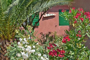 Villas Therianos