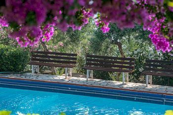 Aparthotel Douka Seafront Residences