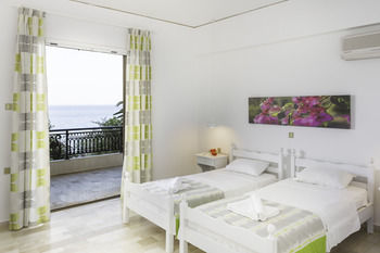 Aparthotel Douka Seafront Residences