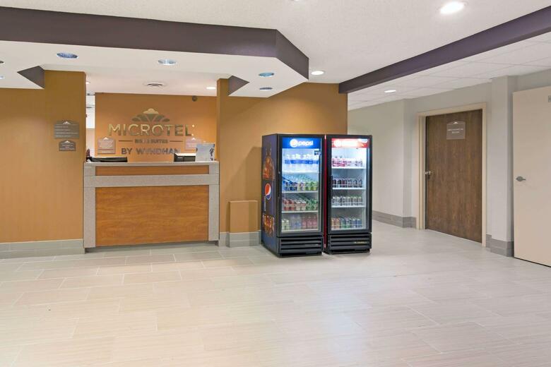 Hotel Microtel Inn By Wyndham Denver