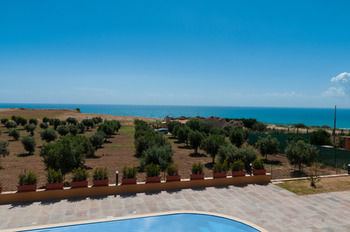 Hostal Hotel Donna Carmela