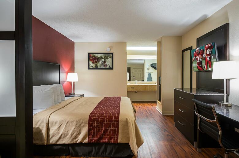 Hotel Red Roof Inn And Suites Scottsboro