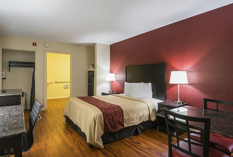 Hotel Red Roof Inn And Suites Scottsboro