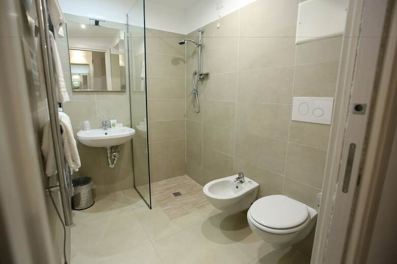 Hostal Hotel Eubea