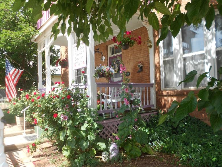 Violet Rose Bed & Breakfast