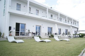 Hostal Oasis Park Hotel