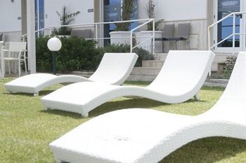 Hostal Oasis Park Hotel