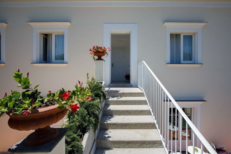 Bed & Breakfast Villa Don Camillo Relais
