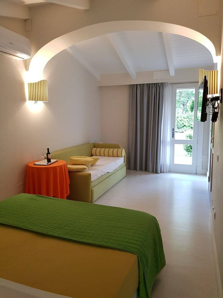 Bed & Breakfast Villa Don Camillo Relais
