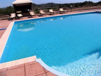 Hotel Resort Baia Cea