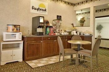 Hotel Days Inn Walcott Davenport