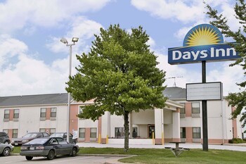 Hotel Days Inn Walcott Davenport