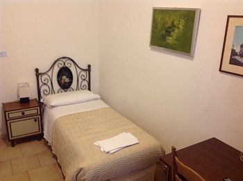 Bed & Breakfast Riva Reno Guesthouse