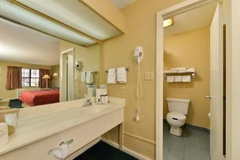 Hotel Americas Best Value Inn