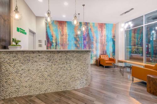 Hotel Wyndham Garden Laguardia South