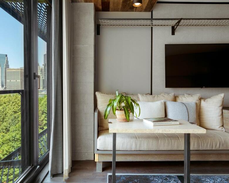 1 Hotel Brooklyn Bridge