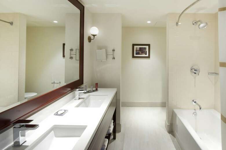 Hotel Marriott Syracuse Downtown