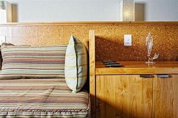 Hotel Surftides Lincoln City
