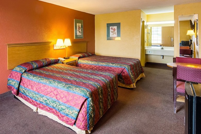 Motel Rodeway Inn And Suites