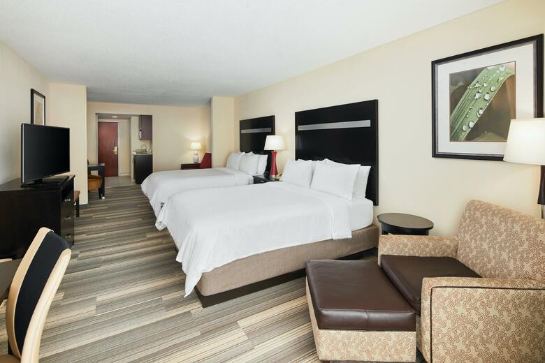 Hotel Holiday Inn Express I-26 & Us 29 At Westgate Mall