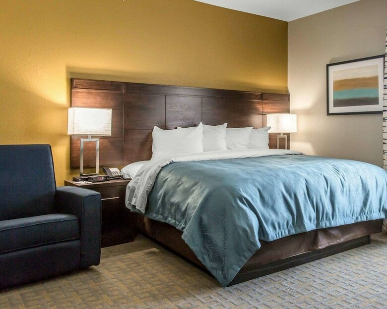 Hotel Mainstay Suites